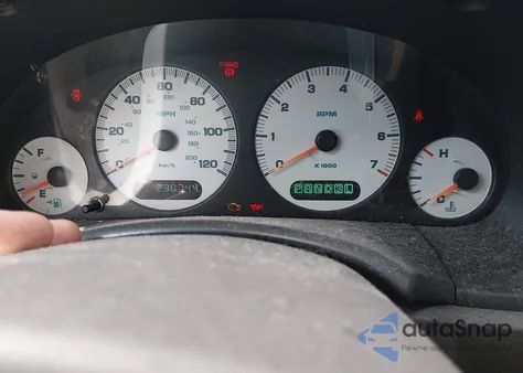 2004 Chrysler Town & Country Lx z USA, uszkodzony, nr VIN 2C8GP44R54R591706